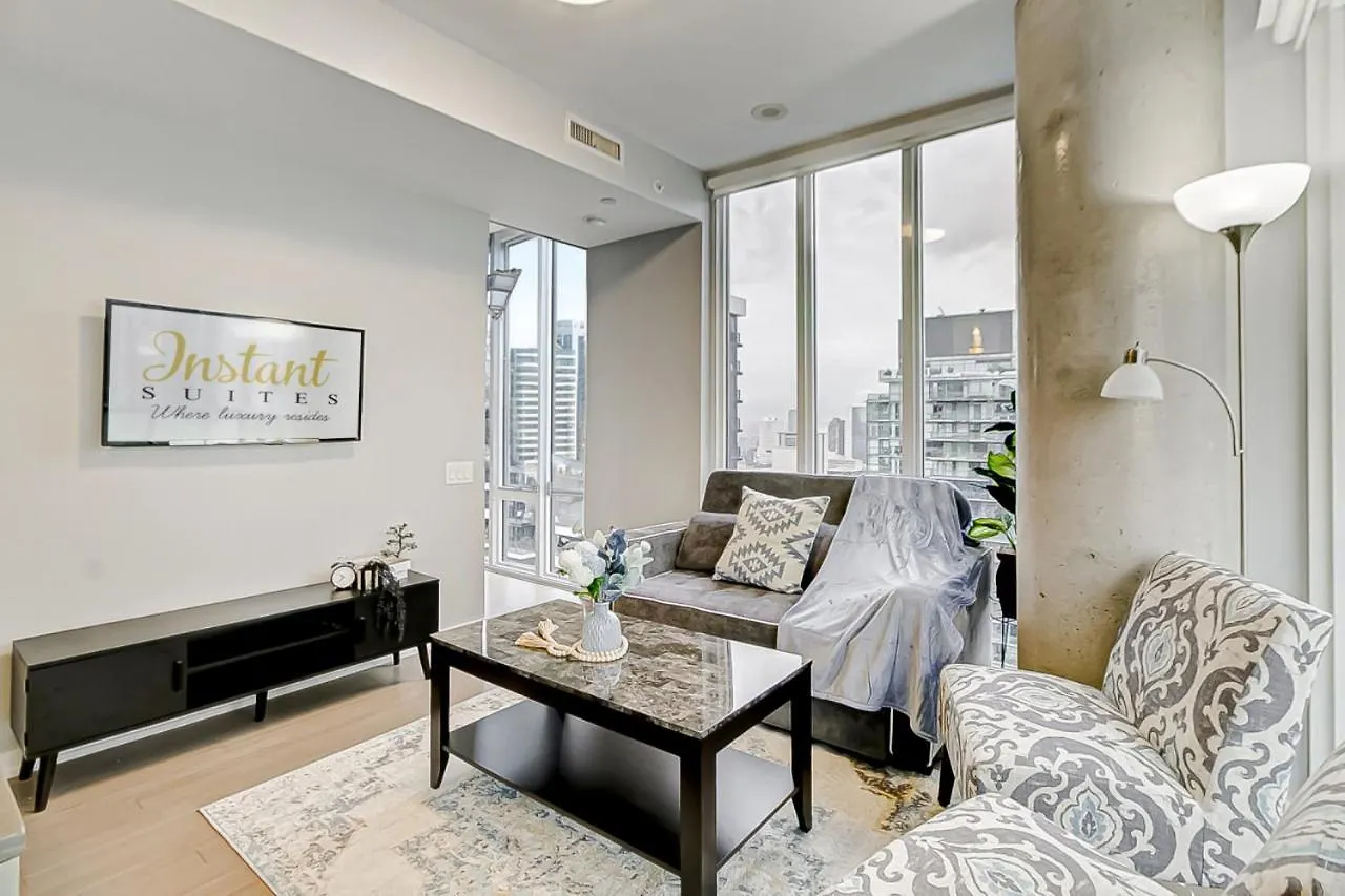 Holiday home The Skyline Retreat By Instant Suites Toronto