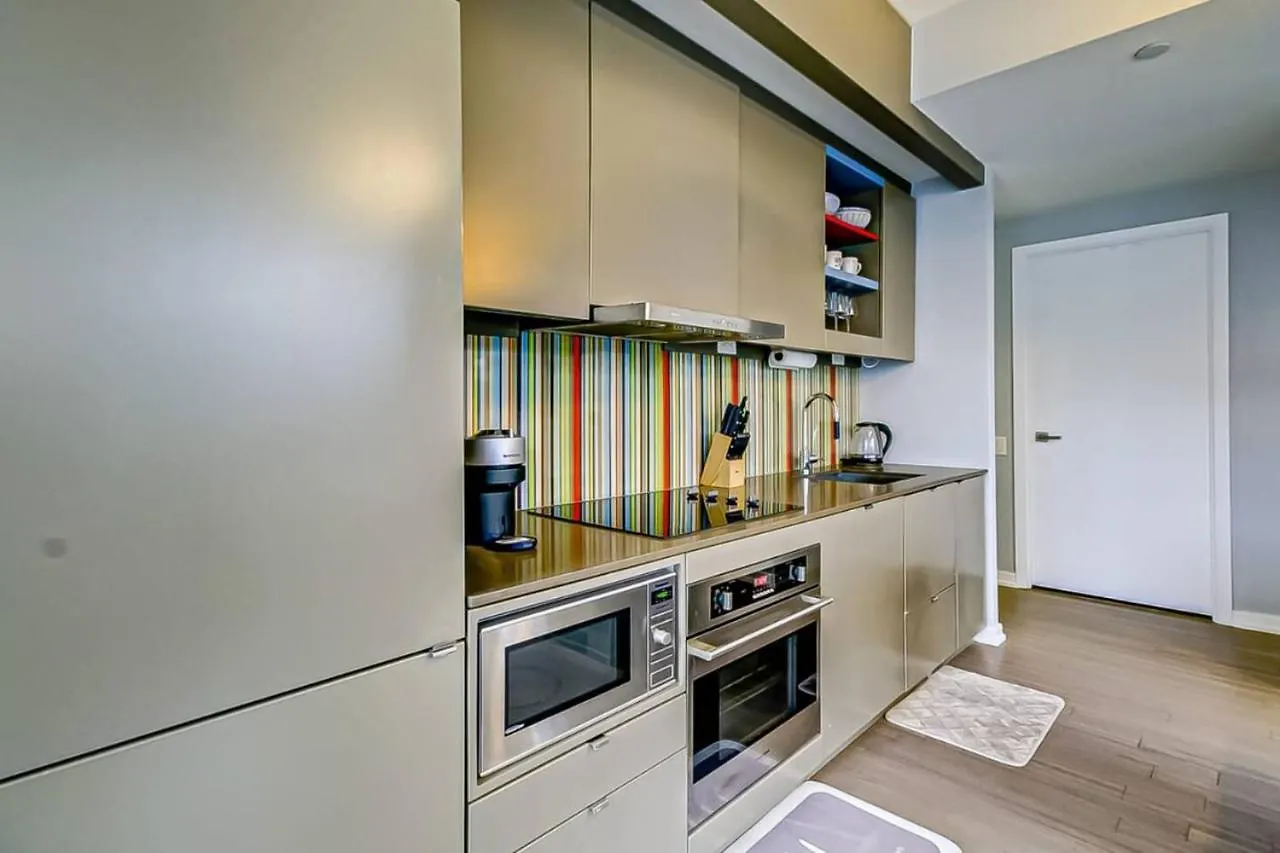 Holiday home The Skyline Retreat By Instant Suites Toronto Canada