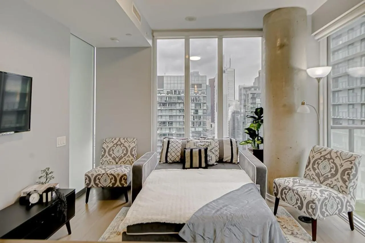 The Skyline Retreat By Instant Suites Toronto 0*,