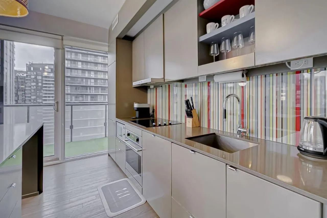 Holiday home The Skyline Retreat By Instant Suites Toronto